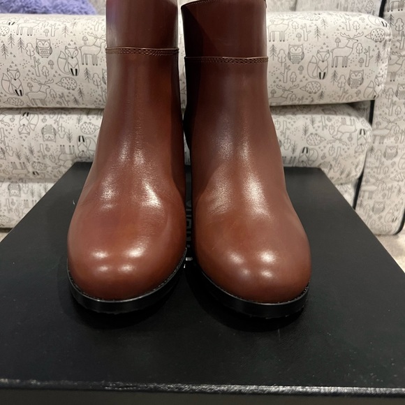 Chanel Brown Short Boots - Picture 5 of 6